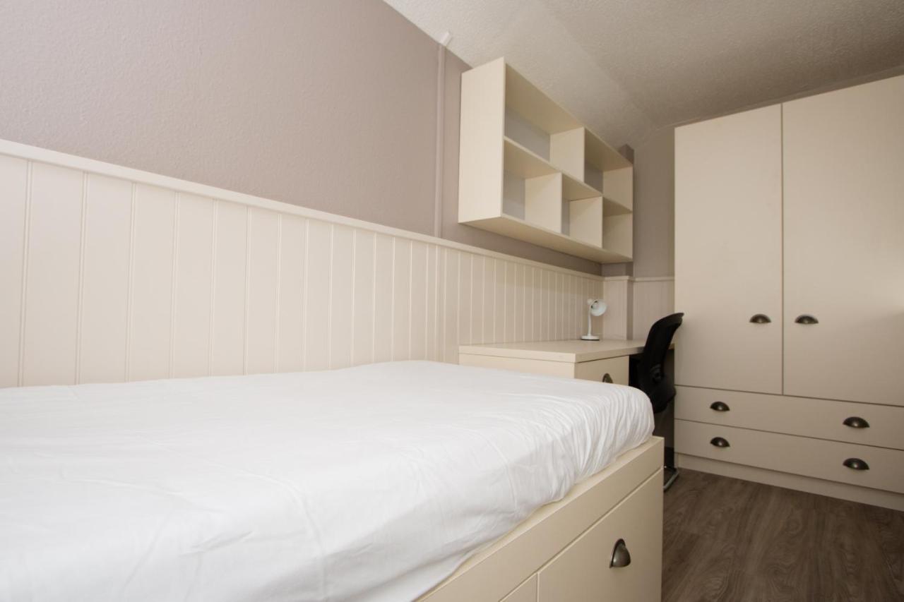 Destiny Student - Meadow Court Apartment Edinburgh Exterior photo